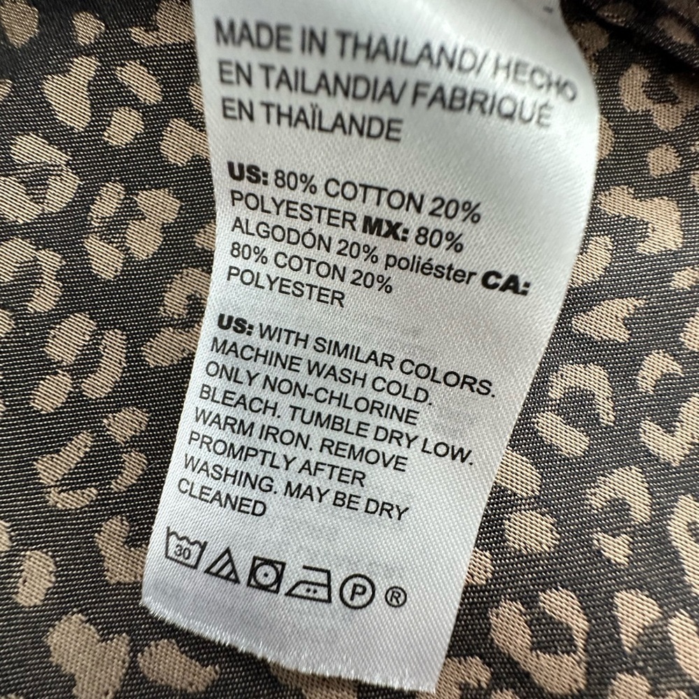 Chico’s No Iron Coolmax Leopard Print Shirt Button Long Sleeve Travel Classic 3 - Picture 7 of 10